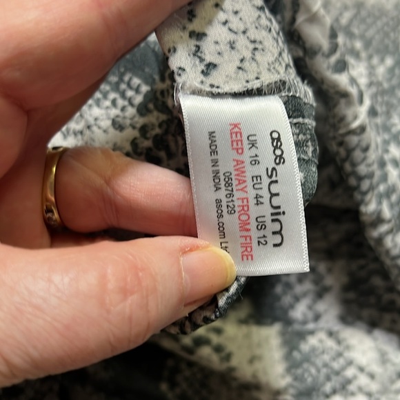 ASOS Snake Print Maxi Dress - Picture 7 of 8